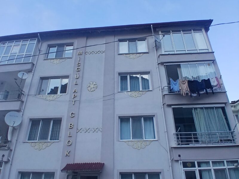 KİRAZLI  DERE  MAHALLESİ   KİRALIK  DAİRE